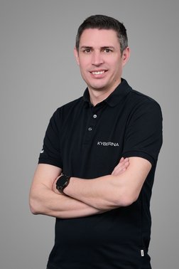Alexander Zorn – CEO