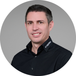 Alexander Zorn – CEO